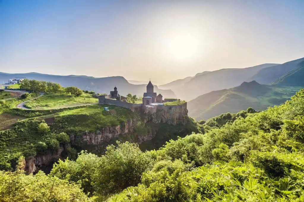 Armenia tour – ancient monasteries and Caucasus Mountain landscapes