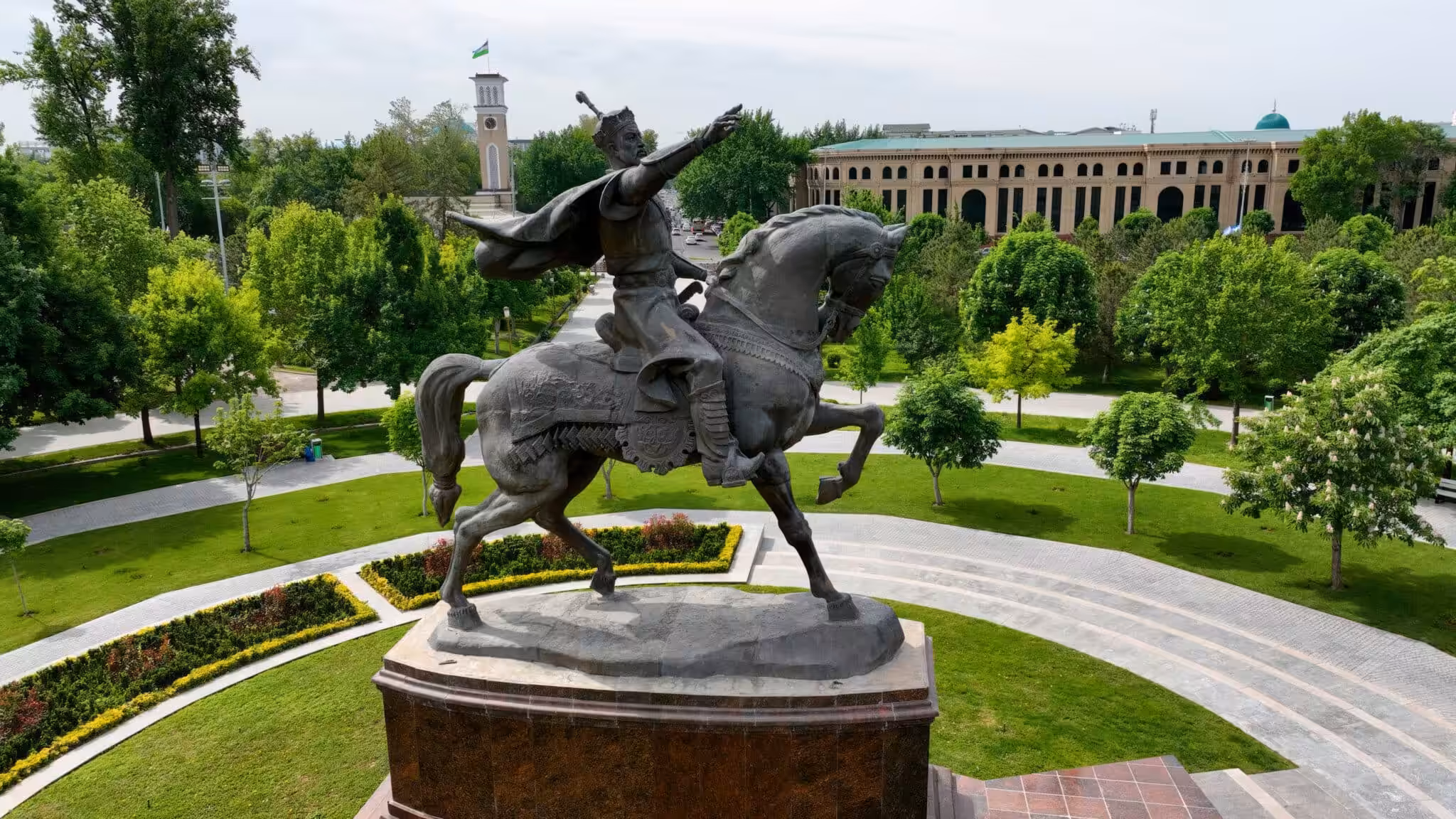 Amir Timur Square, Tashkent